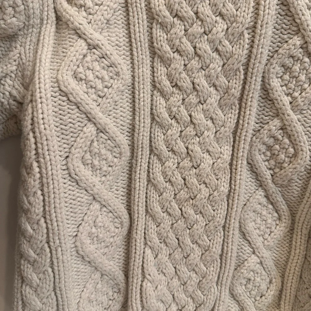 GAP Ivory Cable Knit Sweater - Picture 2 of 4